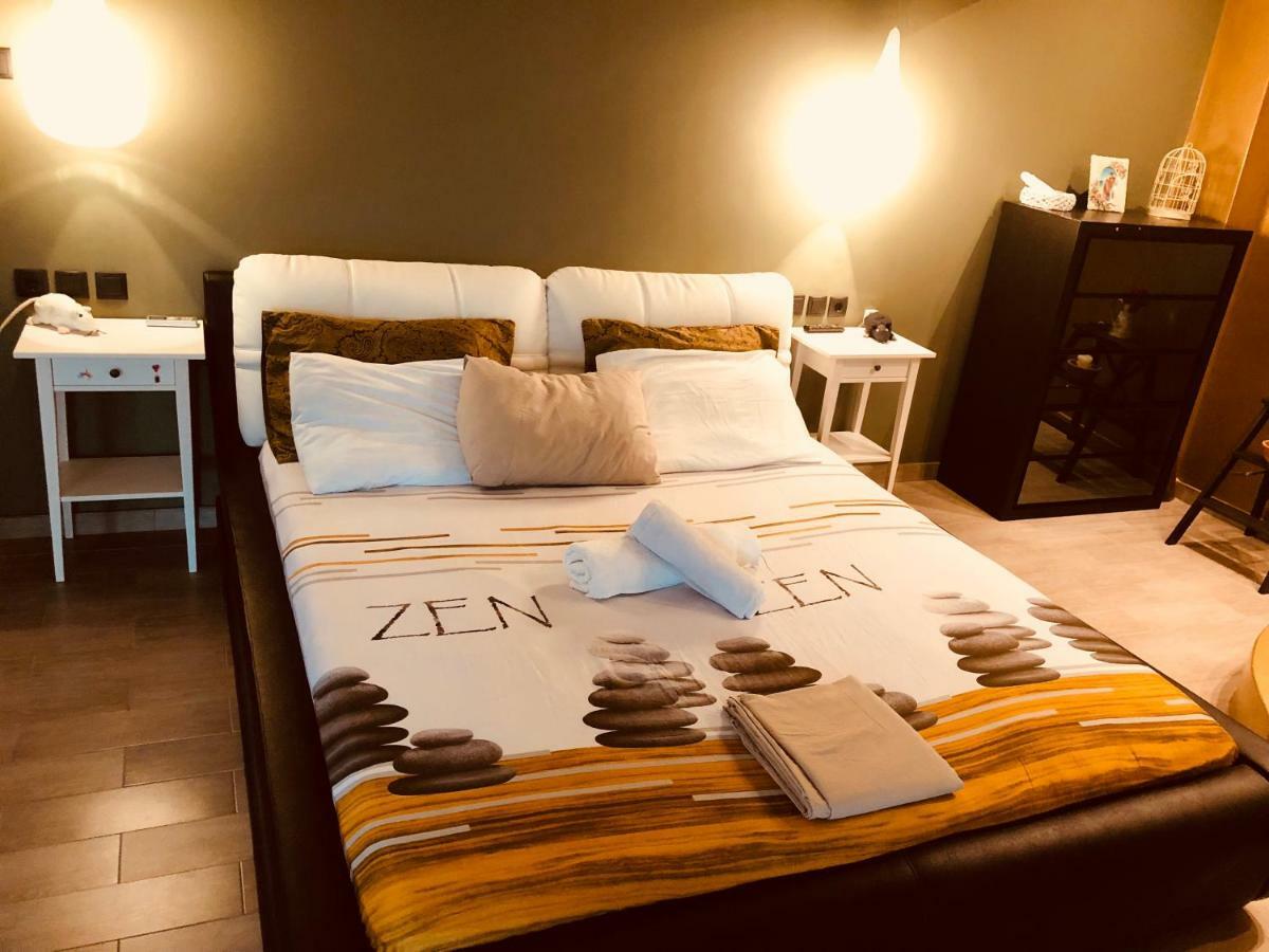 Zoza Luxury Villa Isthmia By The Sea With Private Pool Kalamaki  Luaran gambar